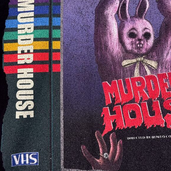 Murder House Puppet Combo VHS Horror Movies Slasher Bunny Halloween T Shirt M - Picture 5 of 7